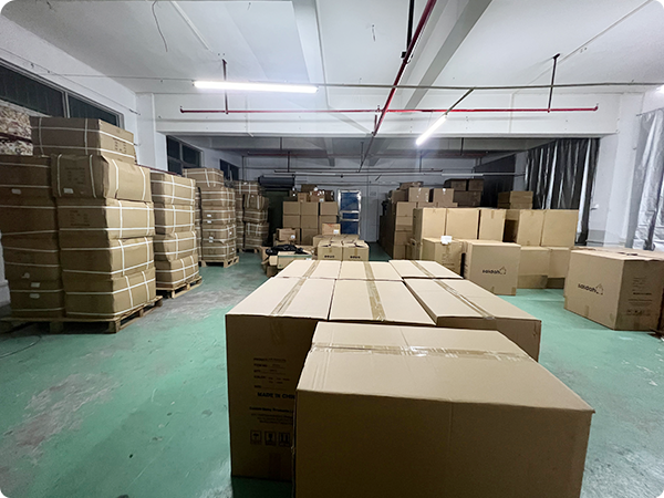 SAIDAH Factory produciendo biberones y herramientas de alimentación